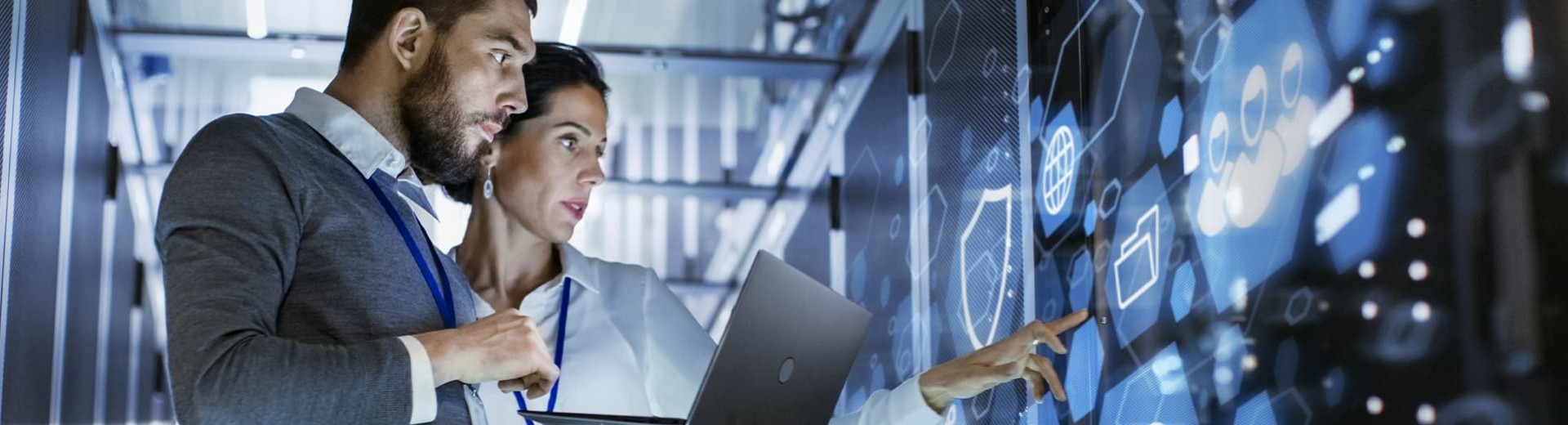 IT-Team bei der Arbeit