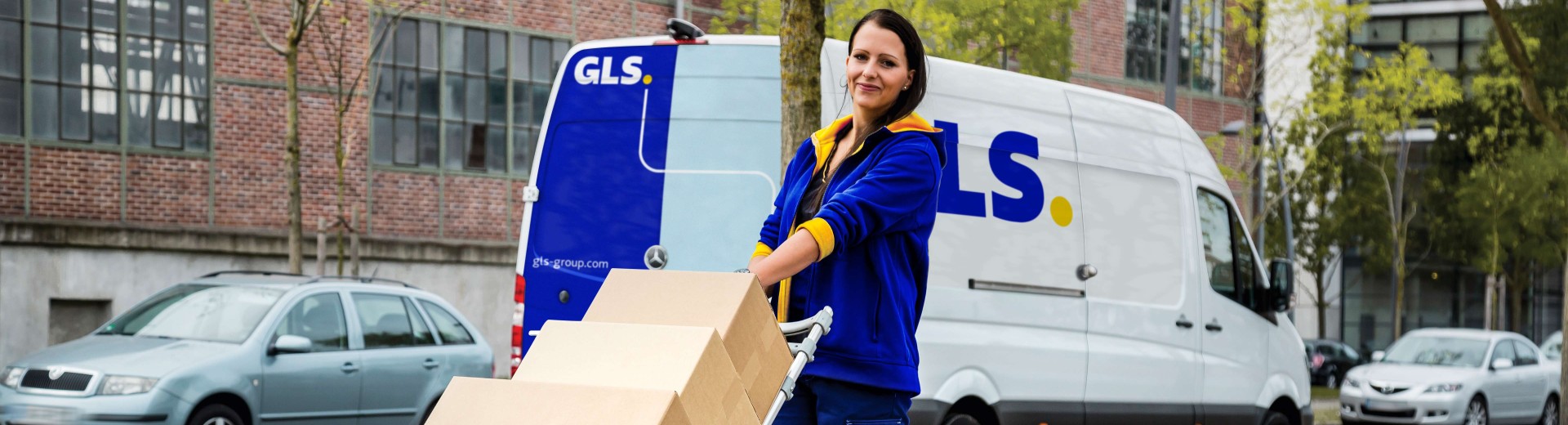 zobacz jak zmówić kuriera w Krakowie