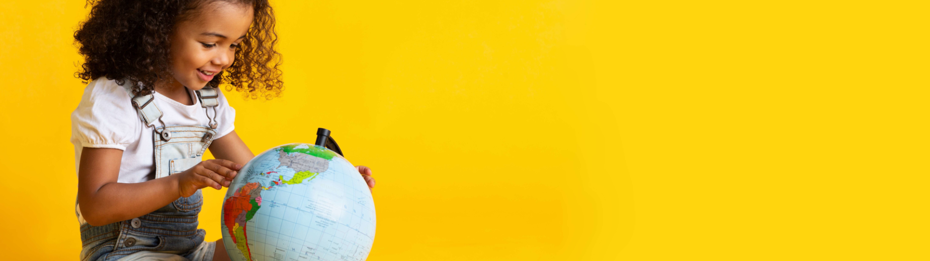 Dowiedz się wszystkiego o wysyłkach paczek do Francji